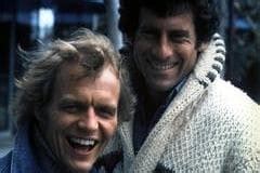  ¿Buscas un viaje nostálgico al pasado? Starsky & Hutch es una serie de acción policiaca que te encantará.